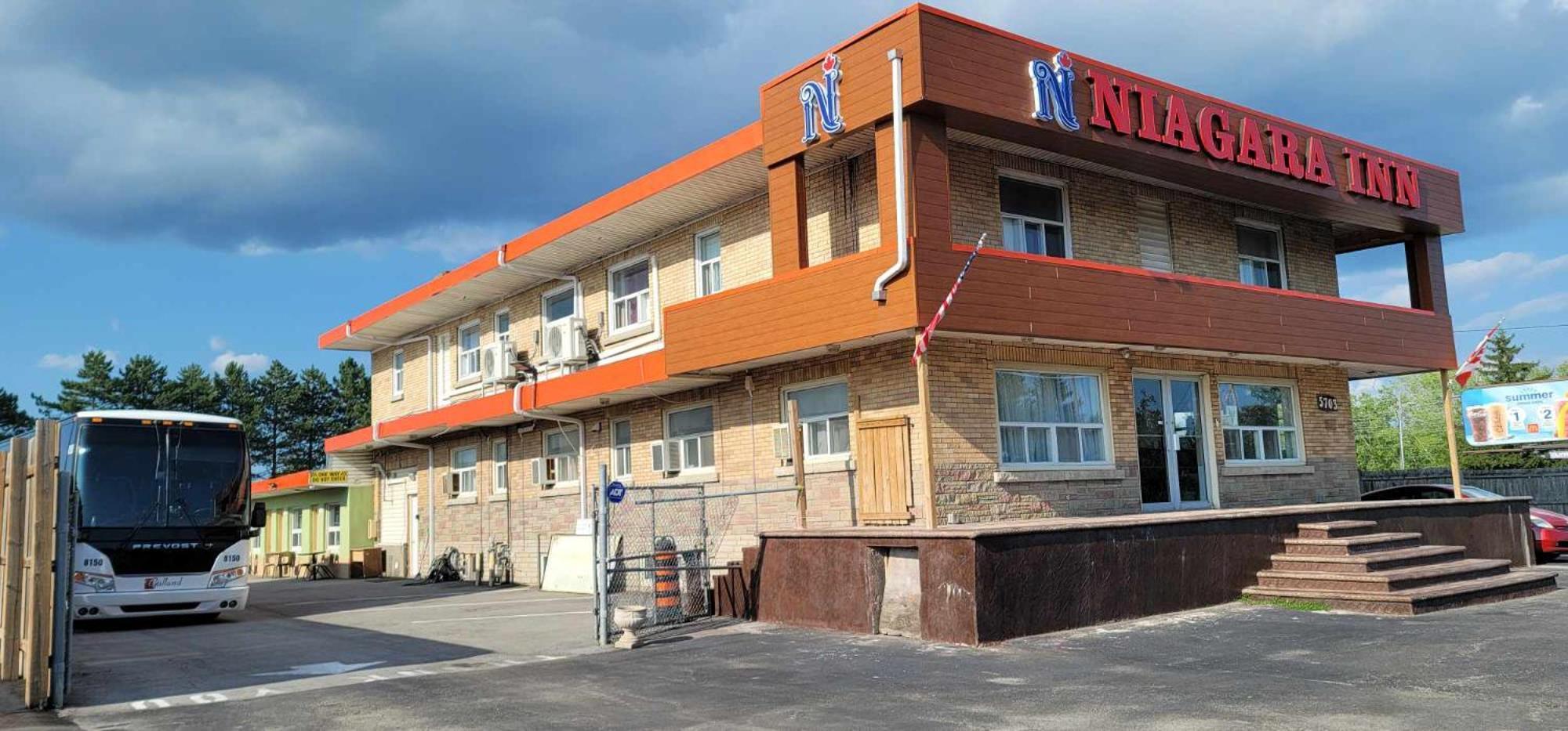 Niagara Inn Bagian luar foto