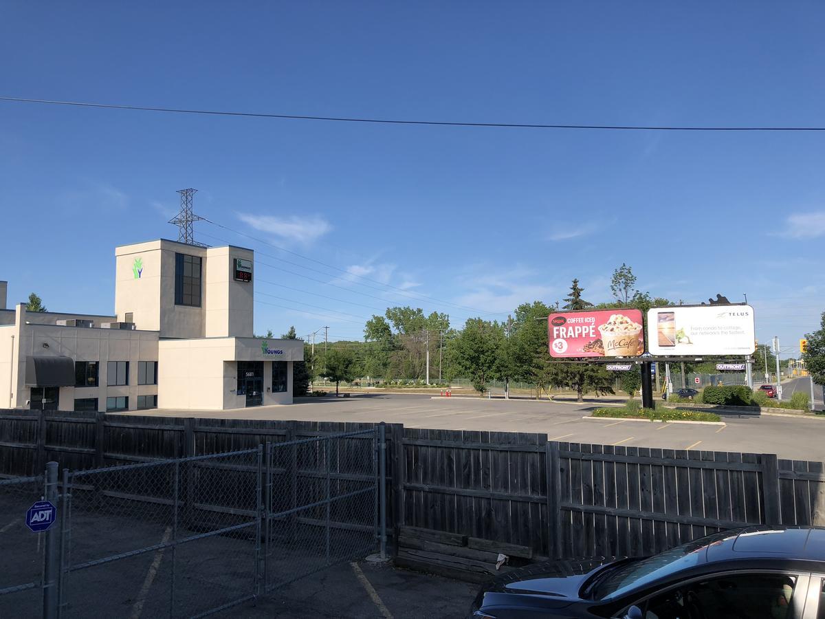 Niagara Inn Bagian luar foto